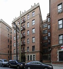 115 Stuyvesant Pl in Staten Island, NY - Foto de edificio - Building Photo