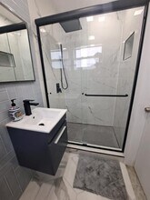 2242 Polk St in Hollywood, FL - Building Photo - Building Photo