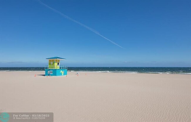 101 Briny Ave in Pompano Beach, FL - Building Photo - Building Photo