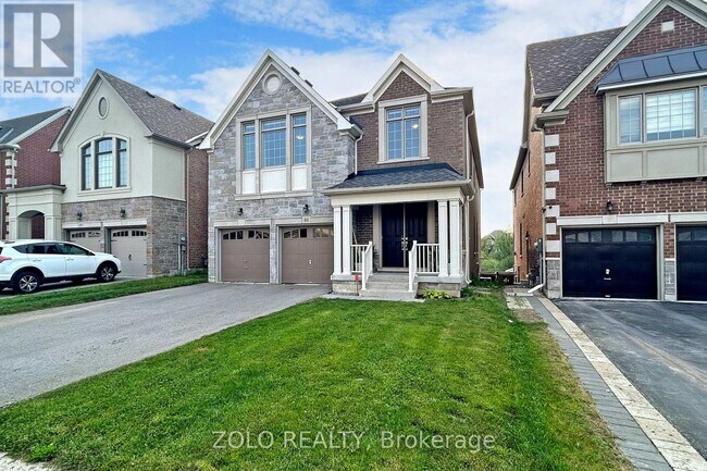86 Briarfield Ave in East Gwillimbury, ON - Building Photo - Building Photo