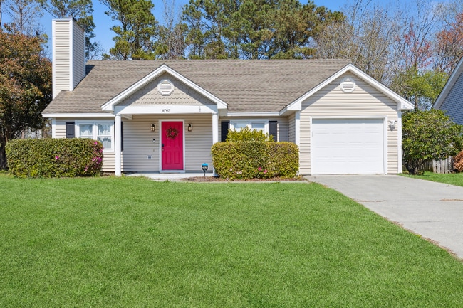 6707 Low Bush Ct in Wilmington, NC - Building Photo - Building Photo