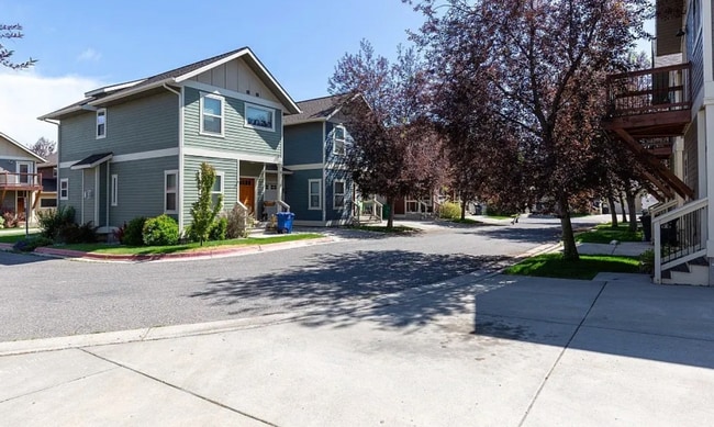 3335 N 27th Ave in Bozeman, MT - Building Photo - Building Photo
