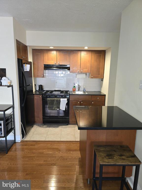 2101 Chestnut St in Philadelphia, PA - Building Photo - Building Photo