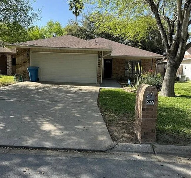 137 Mynah Ave