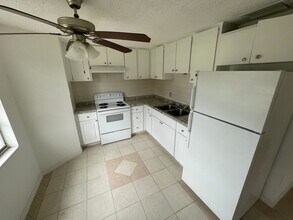 5311 Avery Rd in New Port Richey, FL - Building Photo - Building Photo