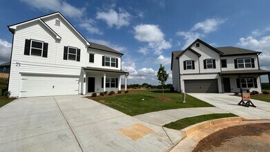 415 Pointe N Dr in Cartersville, GA - Building Photo - Building Photo