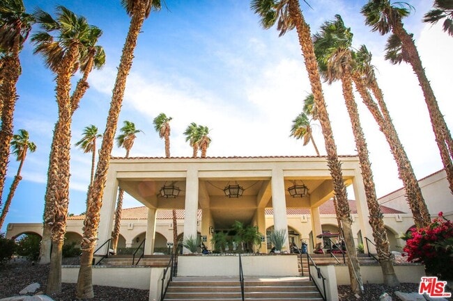 40981 Preston Trail in Palm Desert, CA - Building Photo - Building Photo