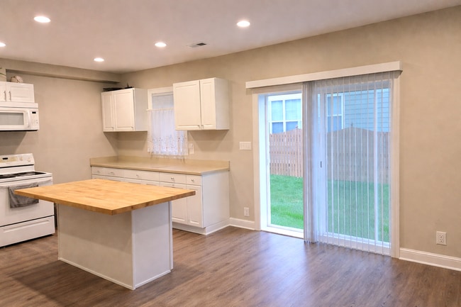 4096 Orchard Dr, Unit #1 in Fairfax, VA - Building Photo - Building Photo