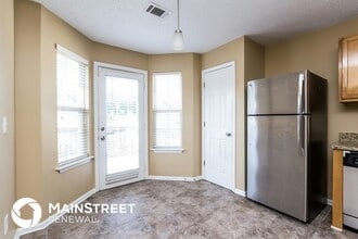 2061 Registry Dr in Hampton, GA - Building Photo - Building Photo