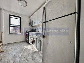 525-527-527 Riverdale Ave in Yonkers, NY - Building Photo - Building Photo