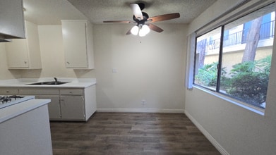 530 N Wilson Ave in Pasadena, CA - Foto de edificio - Building Photo