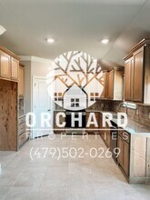 905 Jameson St in Springdale, AR - Building Photo - Building Photo