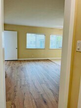 6280 Cherry Ave in Long Beach, CA - Building Photo - Building Photo