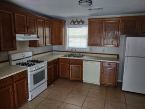1409 N McGuire Ave in Monroe, LA - Building Photo - Building Photo