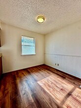 214 Mack Hollimon Dr in Kerrville, TX - Building Photo - Building Photo