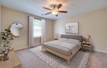 Swiss View Apartments in Nashville, TN - Building Photo - Building Photo