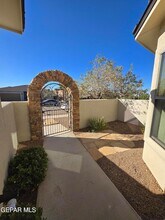 6617 Cabana Del Sol Dr in El Paso, TX - Building Photo - Building Photo