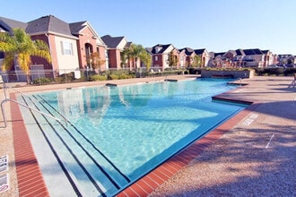 Regency Park in Houston, TX - Foto de edificio - Building Photo