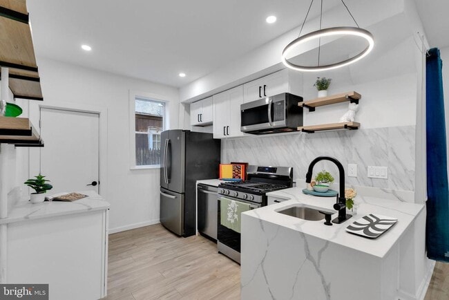 3352 Amber St in Philadelphia, PA - Building Photo - Building Photo
