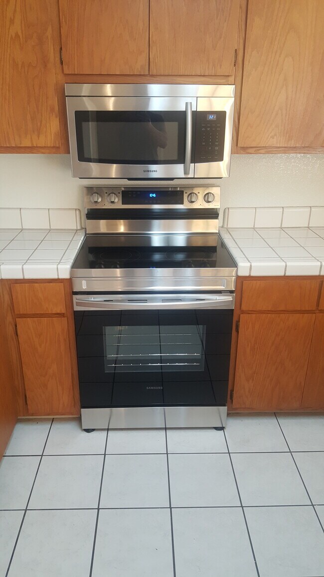 2504 N Walnut Rd Rentals in Turlock, CA