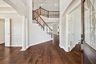 12006 Arcadia Bend Ln in Houston, TX - Foto de edificio - Building Photo