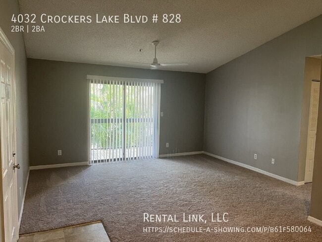 4032 Crockers Lake Blvd in Sarasota, FL - Building Photo - Building Photo