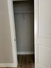 451 W Lombard St in Springfield, MO - Building Photo - Building Photo