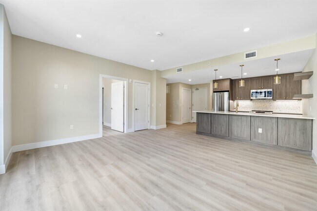 706 Madison St in Hoboken, NJ - Building Photo - Building Photo
