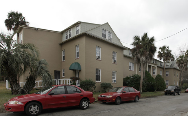 Flamingo Apartments in St. Augustine, FL - Building Photo - Building Photo