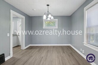 1624 Macomber St in Toledo, OH - Building Photo - Building Photo