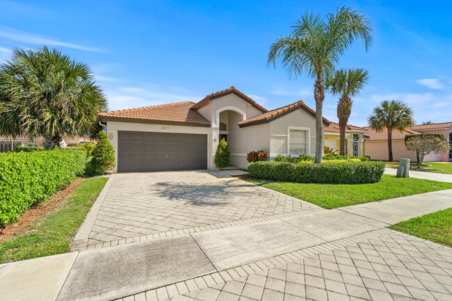 property at 3817 Miramontes Cir