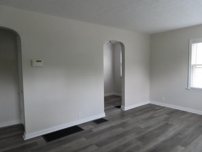 1794 Republic Ave in Columbus, OH - Building Photo - Building Photo