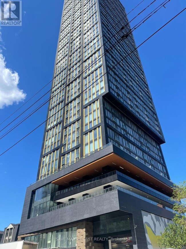 319-3319 Jarvis St