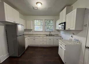 2232 St Charles Ave in Montgomery, AL - Building Photo - Building Photo