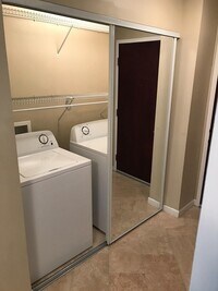 3838 Rainbow Blvd photo'