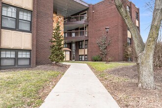 Bayberry Apartments in Beaver, PA - Foto de edificio - Building Photo