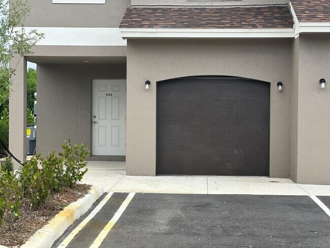 4498 SW Port St Lucie Blvd in Port St. Lucie, FL - Building Photo - Building Photo