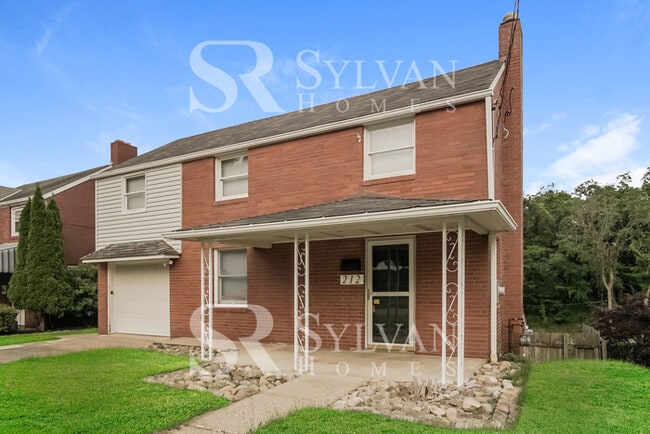212 Nuzum Ave in Pittsburgh, PA - Building Photo - Building Photo