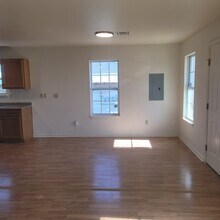 3319 N Dorgenois St in New Orleans, LA - Foto de edificio - Building Photo