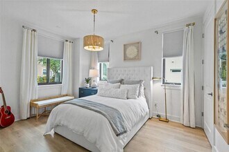 758 Highland Ave in Orlando, FL - Foto de edificio - Building Photo