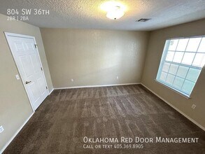 804 SW 36th St, Unit 4802 in Moore, OK - Building Photo - Building Photo