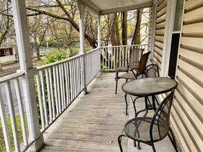 59 Van Dam St-Unit -2 in Saratoga Springs, NY - Building Photo - Building Photo