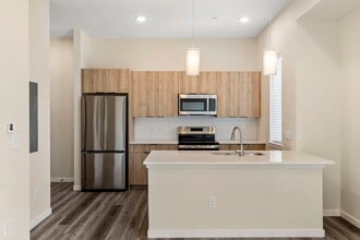 Dear Madison in Colorado Springs, CO - Foto de edificio - Building Photo