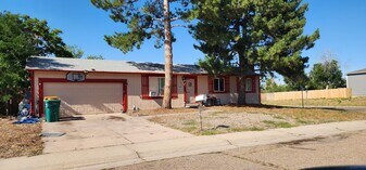 15933 E Linvale Ave in Aurora, CO - Building Photo