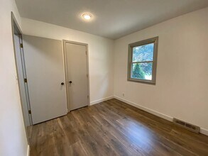 203 W 1 St in Kearney, MO - Building Photo - Building Photo