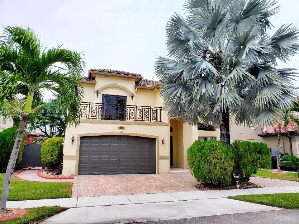 16431 SW 60th Terrace in Miami, FL - Building Photo