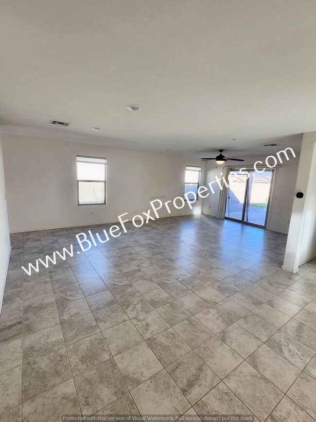 4521 S Sunrise Bluff Way in Tucson, AZ - Building Photo - Building Photo