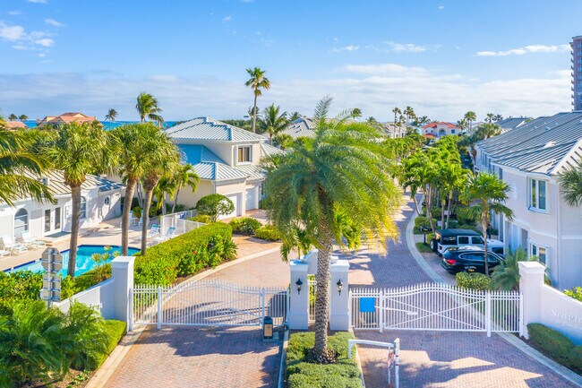774 Seaview Dr in North Palm Beach, FL - Building Photo - Building Photo