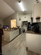 2214 Arbour Walk Cir in Naples, FL - Building Photo - Building Photo