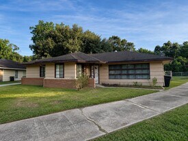 5522 Nassau Rd in Houston, TX - Building Photo